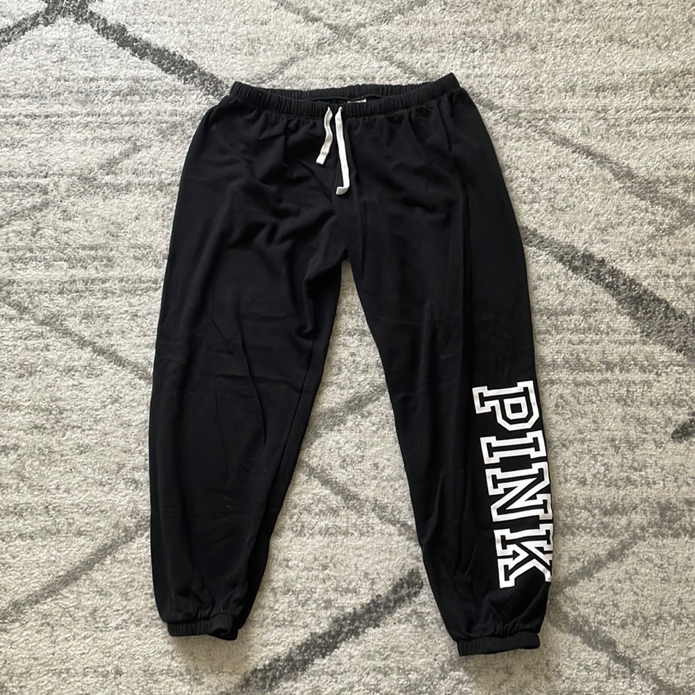PINK VS Black Sweatpants (L)